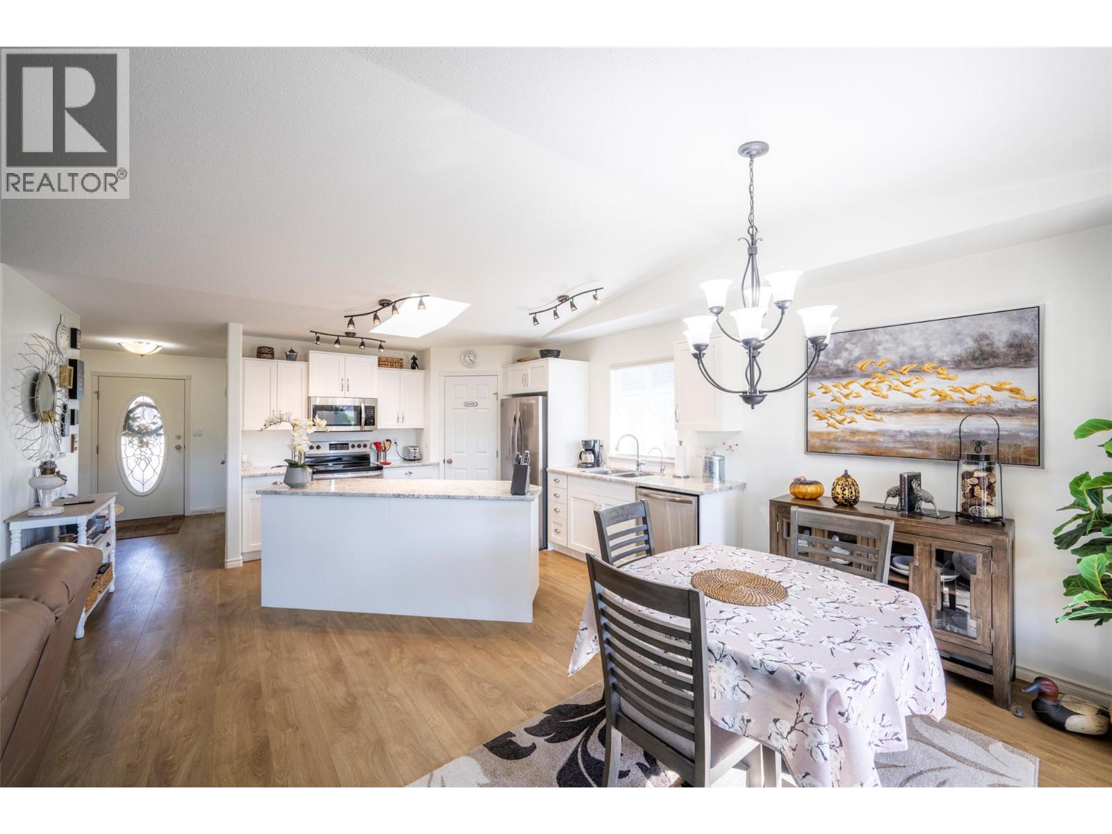 5021 5 Avenue, Vernon
