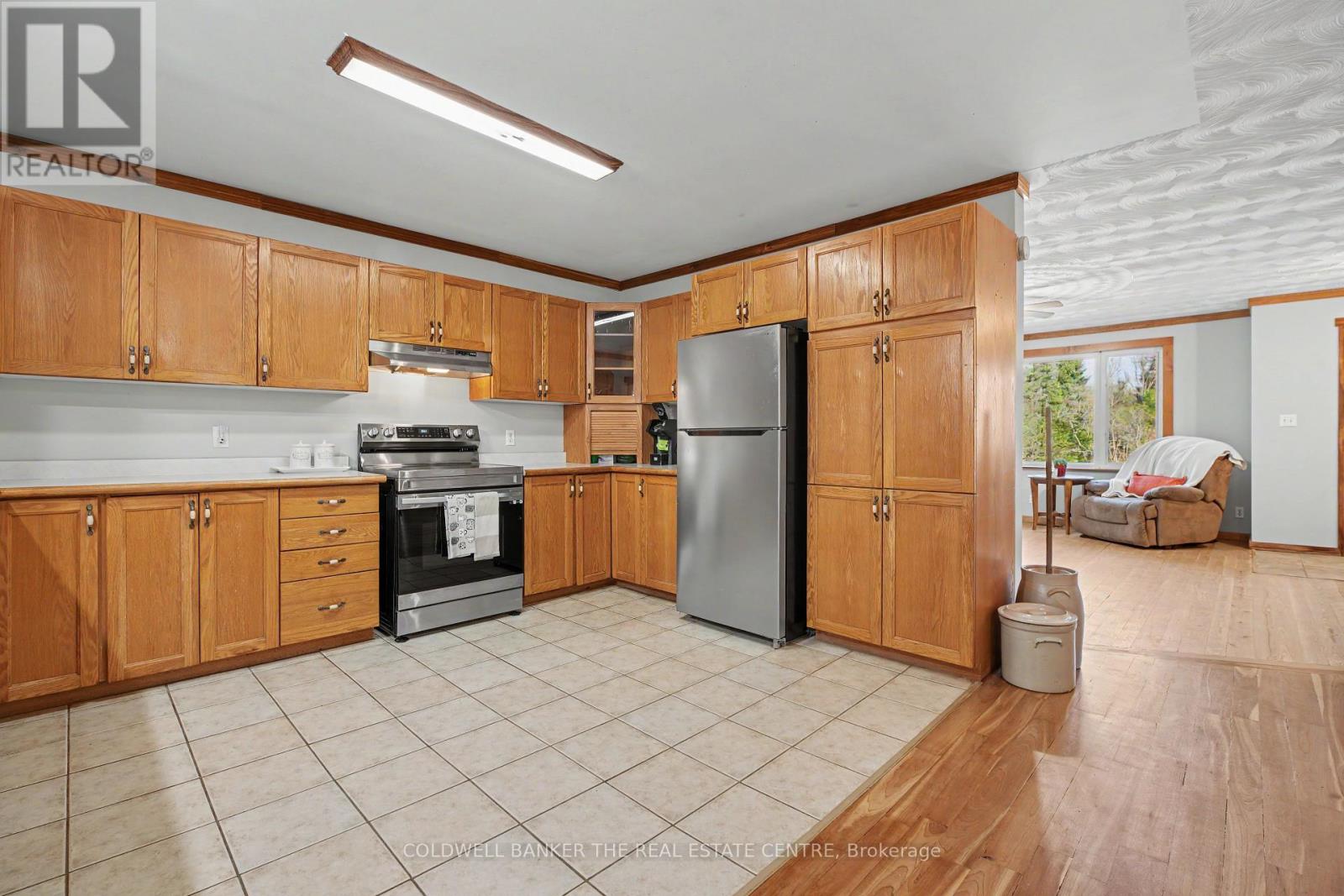 227 BUTTERFIELD ROAD, Nipissing — photo 5