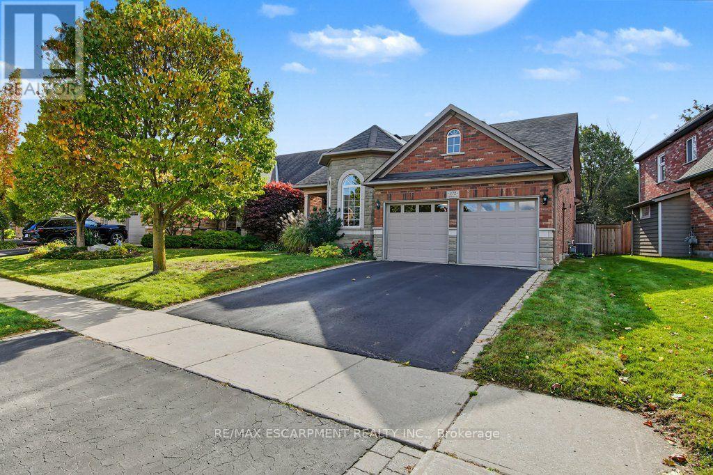 172 VALMONT Court, Hamilton, ON photo 5
