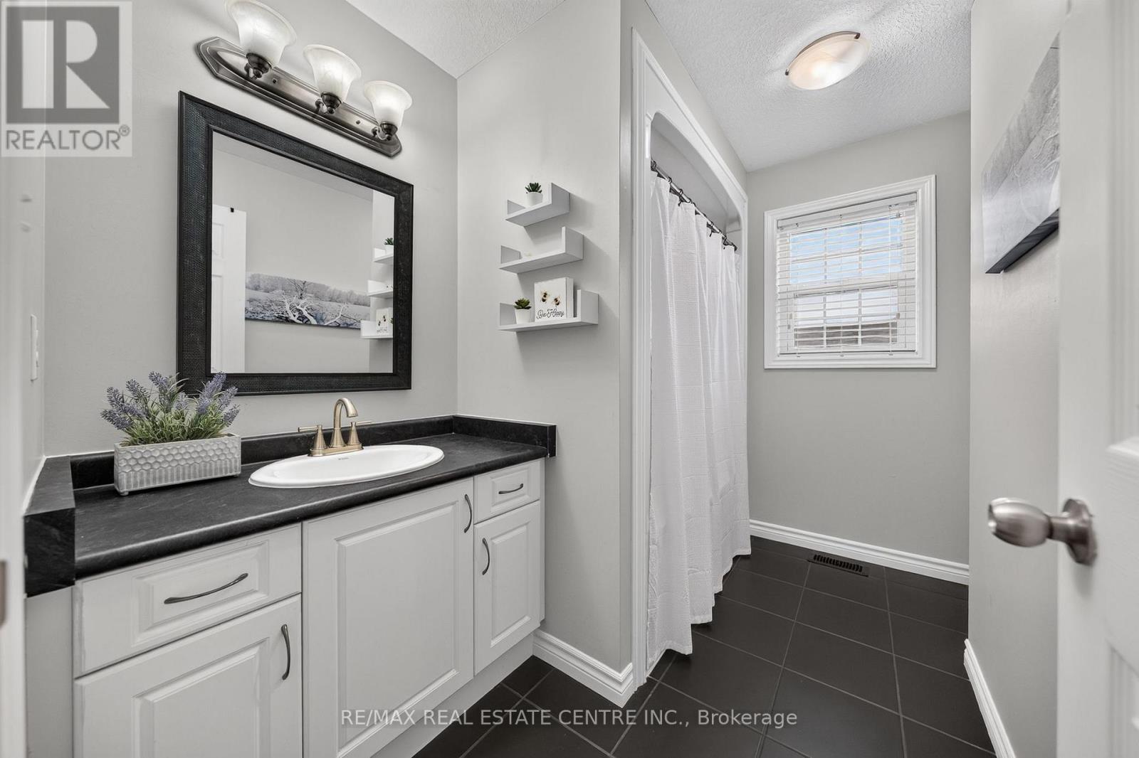 60 Wagler Avenue, Wilmot, ON photo 25