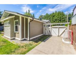 20492 43 Avenue, Langley, BC V3A3C2 Photo 37
