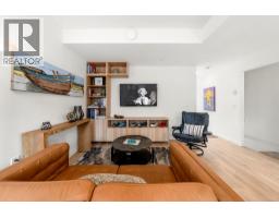 157 555 E 2nd Street, North Vancouver, BC V7L1E1 Photo 6
