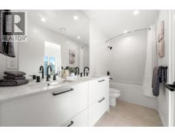 157 555 E 2nd Street, North Vancouver, BC V7L1E1 Photo 23