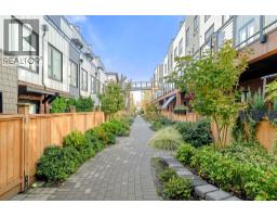 157 555 E 2nd Street, North Vancouver, BC V7L1E1 Photo 38