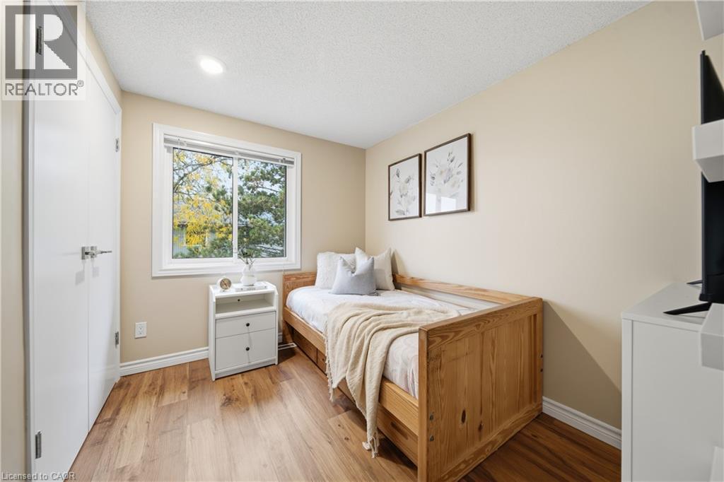 #28 255 NORTHLAKE Drive - 19