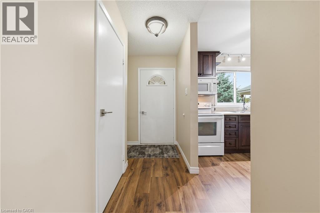 #28 255 NORTHLAKE Drive - 7