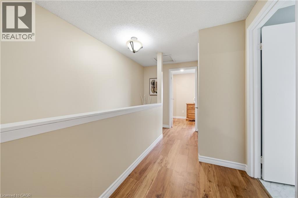 #28 255 NORTHLAKE Drive - 25