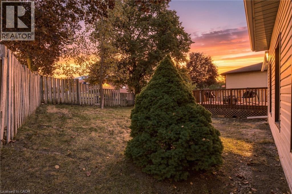 207 Linden Drive — photo 34