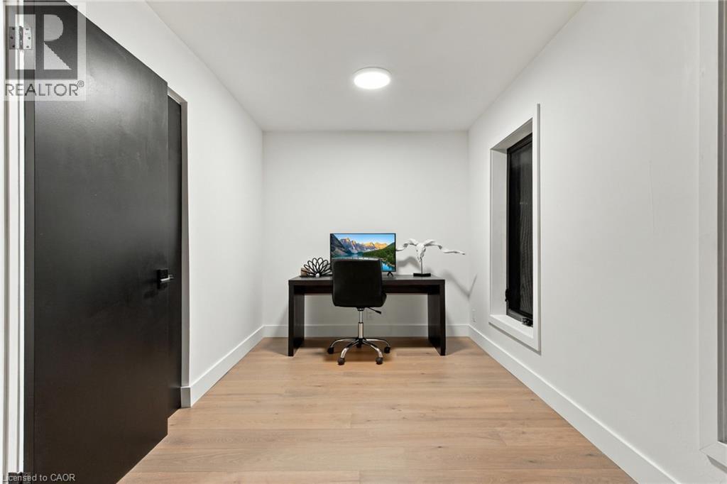 207 Linden Drive — photo 28