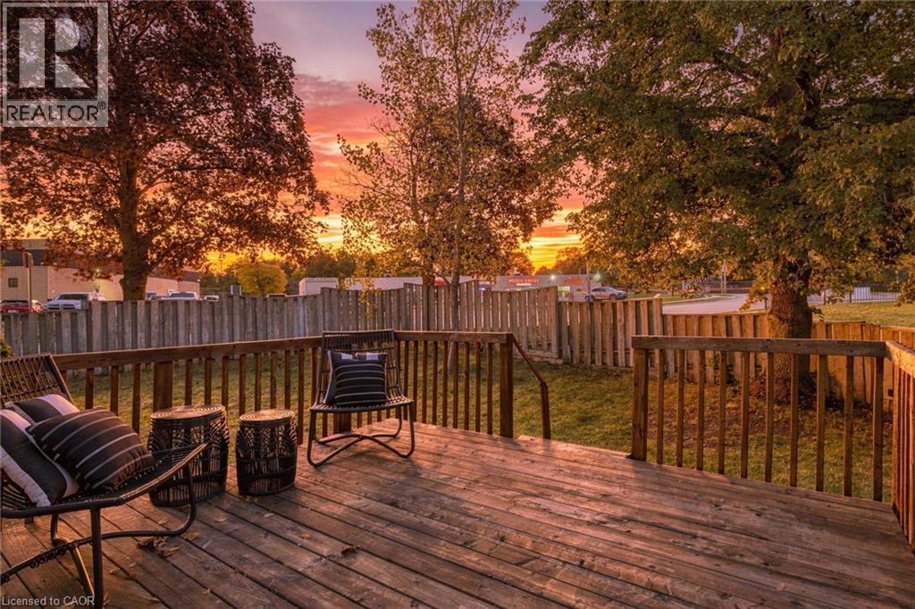 207 Linden Drive — photo 32