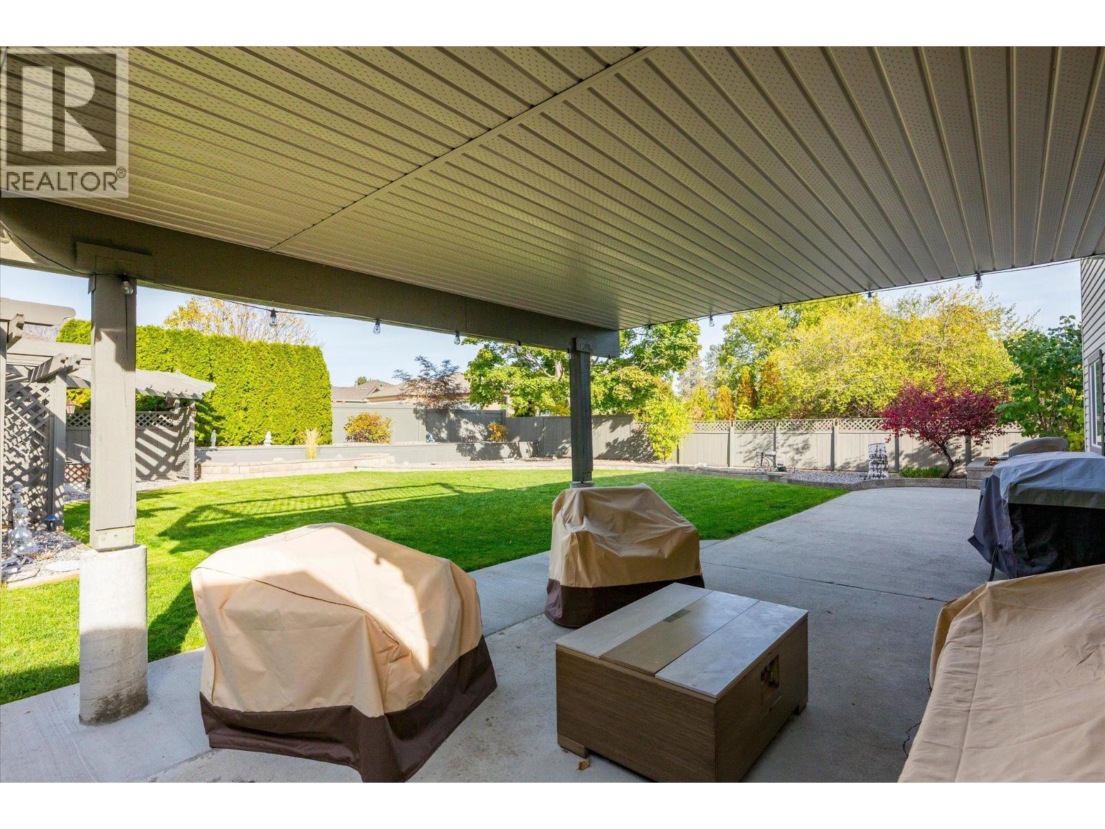  2430 Chieftain Road, West Kelowna