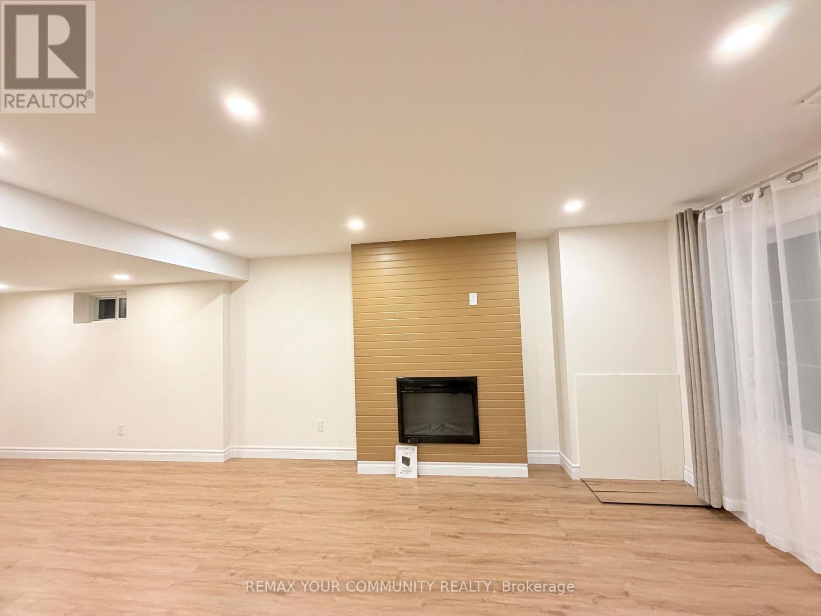 LOWER - 22 UPBOUND COURT, East Gwillimbury (Holland Landing) — photo 6