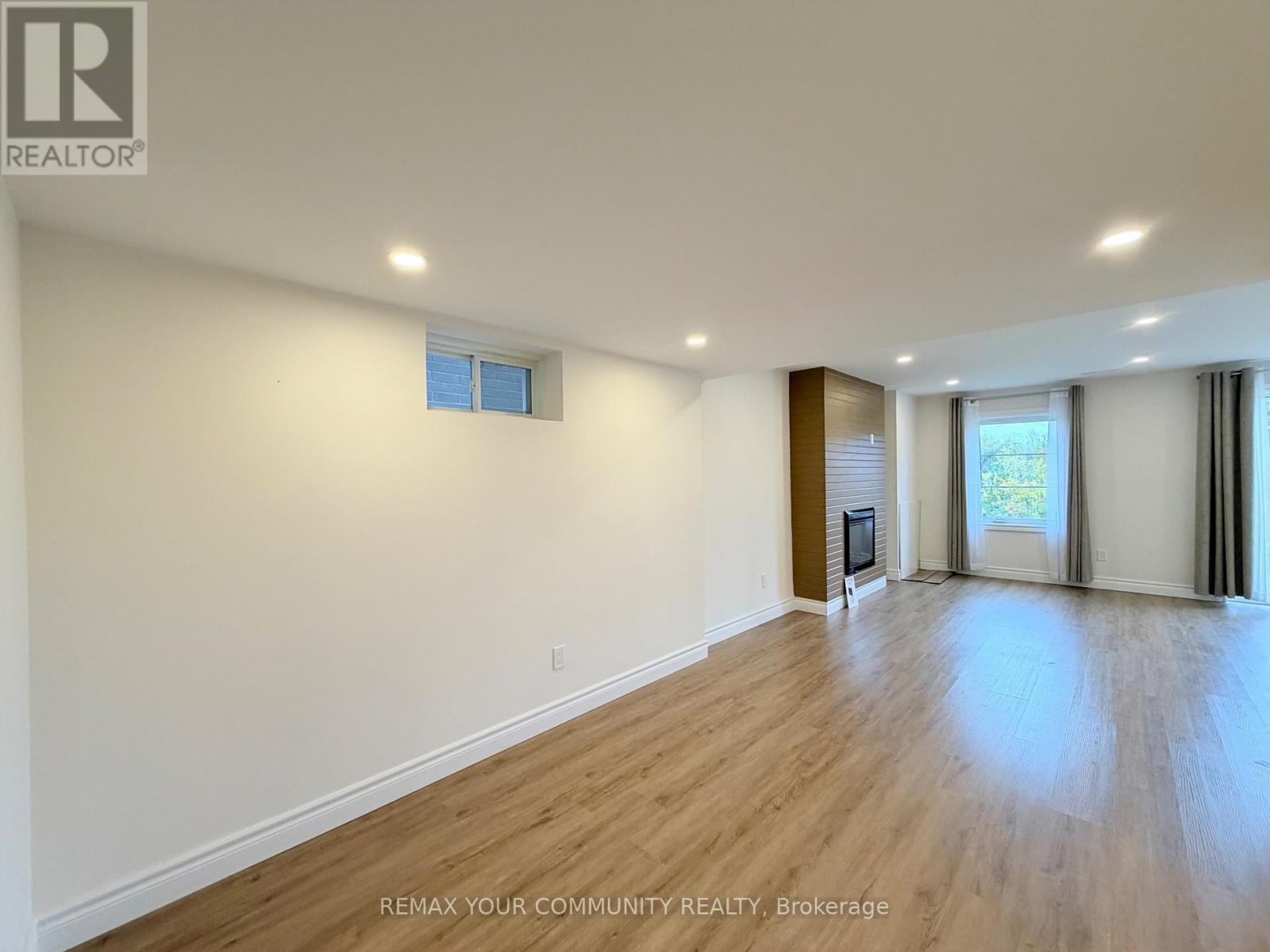 LOWER - 22 UPBOUND COURT, East Gwillimbury (Holland Landing) — photo 10
