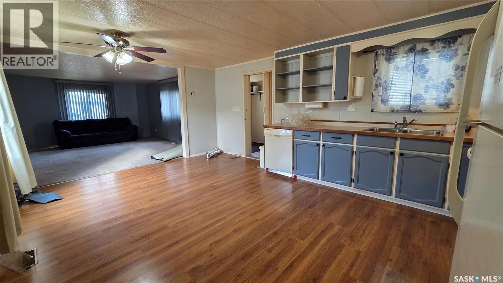 485 32nd STREET, Battleford — photo 3
