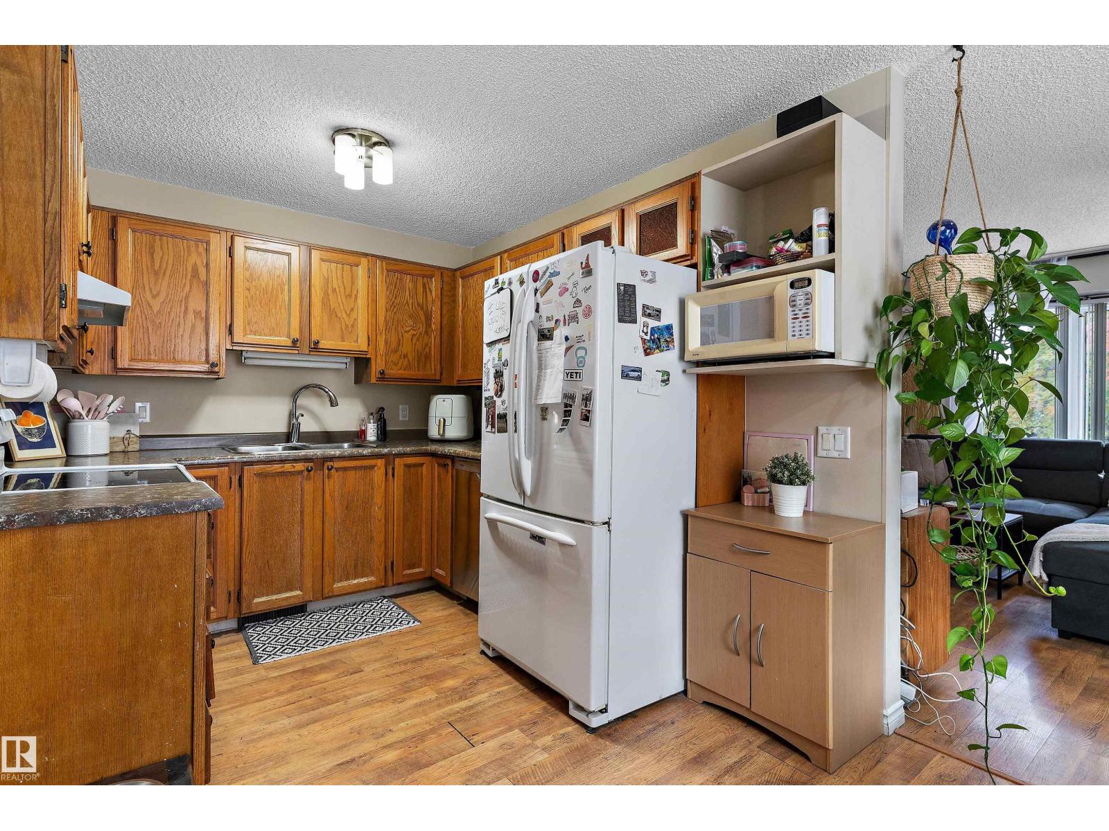 5406 55 Street, photo 12