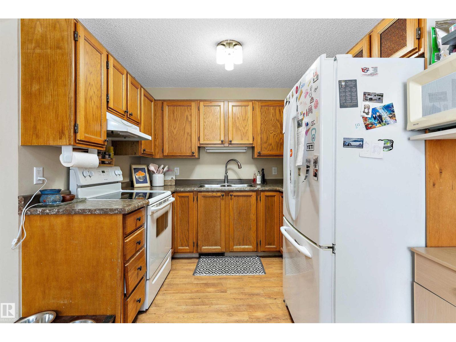 5406 55 Street, photo 13