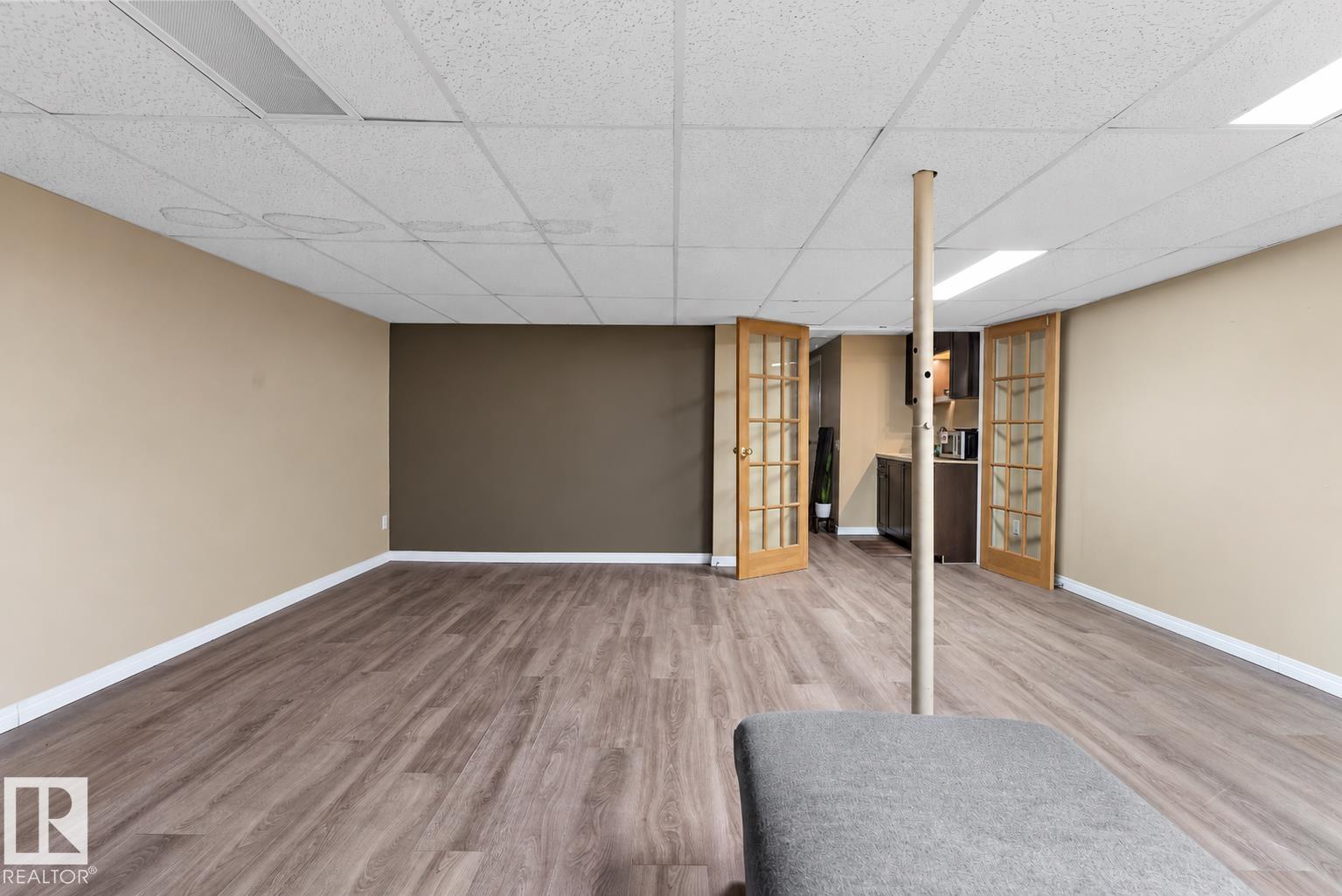 5406 55 Street, photo 25