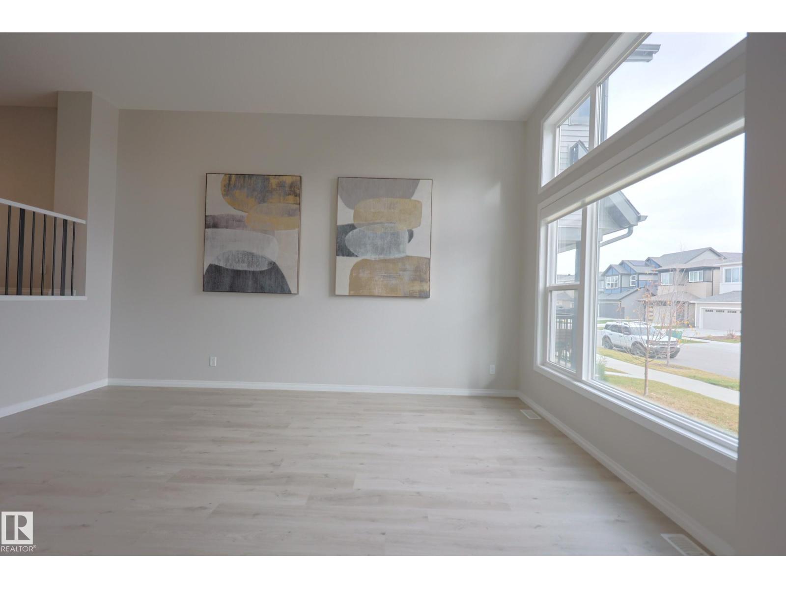 30 Nettle Crescent, photo 2