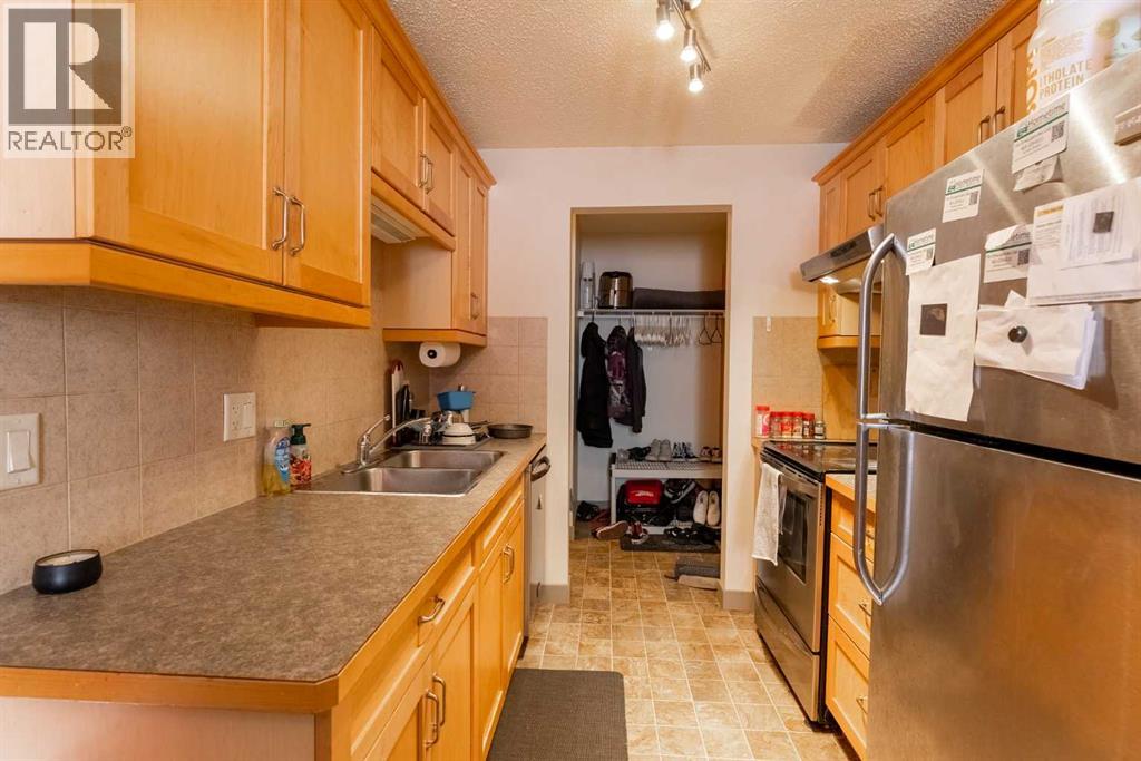 18, 3440 23 Avenue S, Lethbridge — photo 6