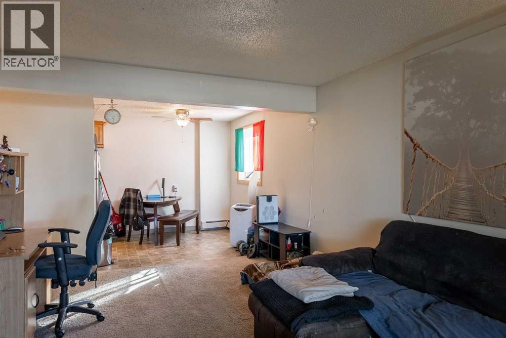 18, 3440 23 Avenue S, Lethbridge — photo 9