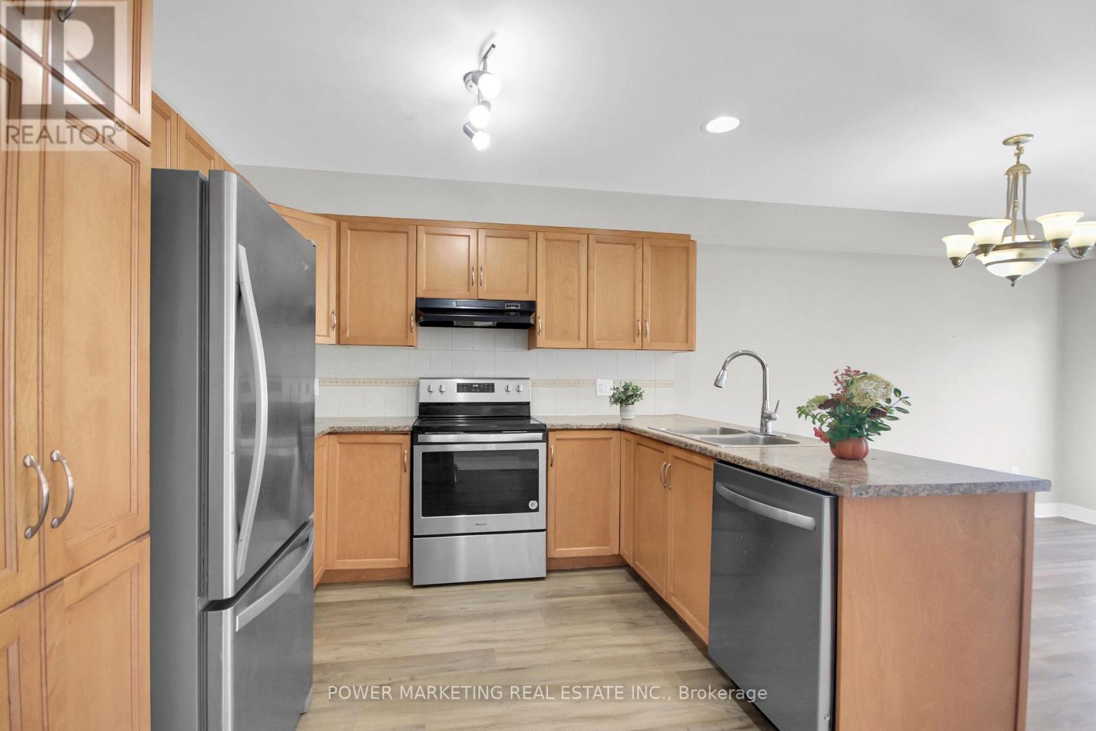 207 Hidden Meadow Avenue — photo 17