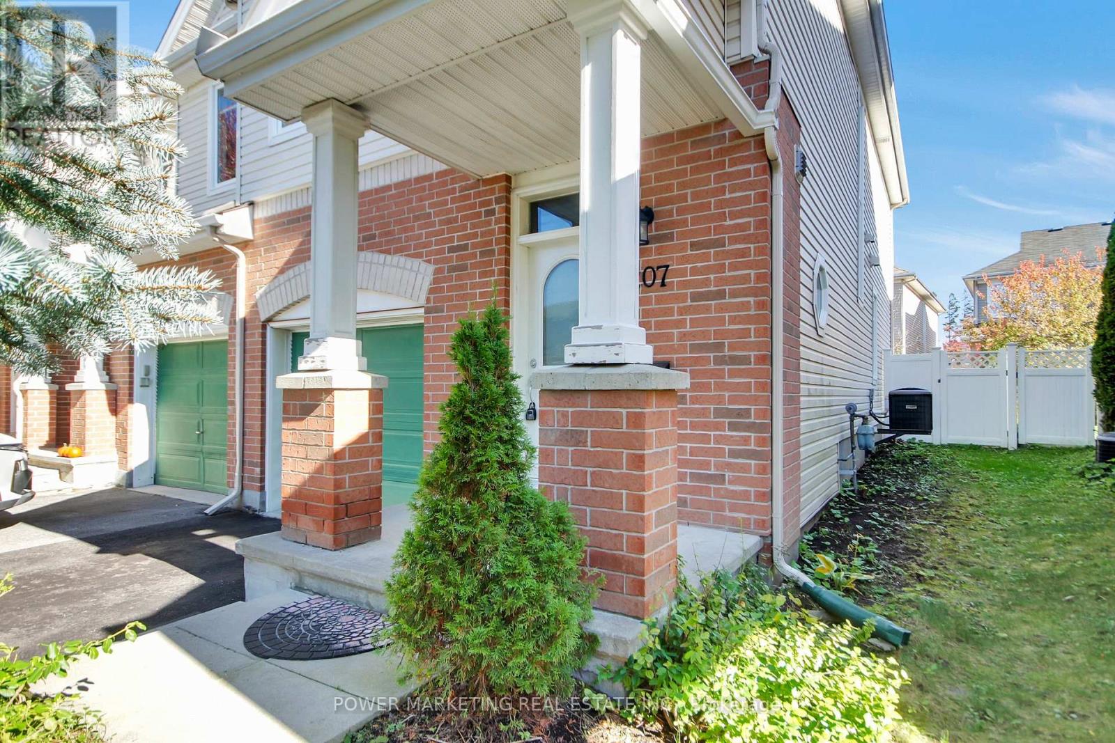 207 HIDDEN MEADOW AVENUE, Ottawa — photo 3
