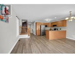 207 Hidden Meadow Avenue, Ottawa, ON K1T0C2 Photo 12