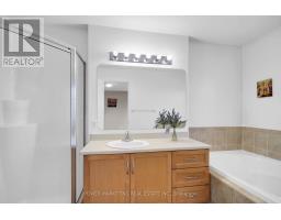 207 Hidden Meadow Avenue, Ottawa, ON K1T0C2 Photo 27