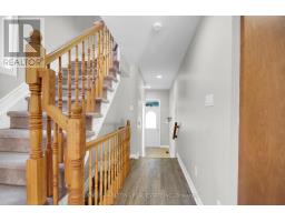 207 Hidden Meadow Avenue, Ottawa, ON K1T0C2 Photo 6