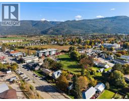 2865 Patterson Avenue, Armstrong, BC V0E1B0 Photo 10