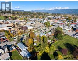 2865 Patterson Avenue, Armstrong, BC V0E1B0 Photo 7
