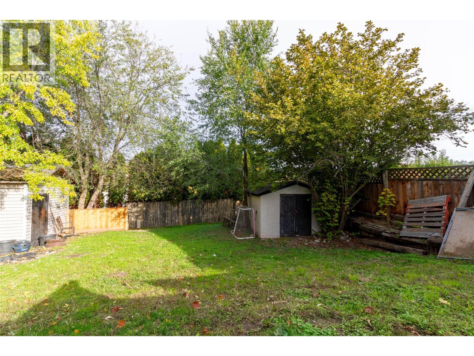 3815 Okanagan Avenue - 31