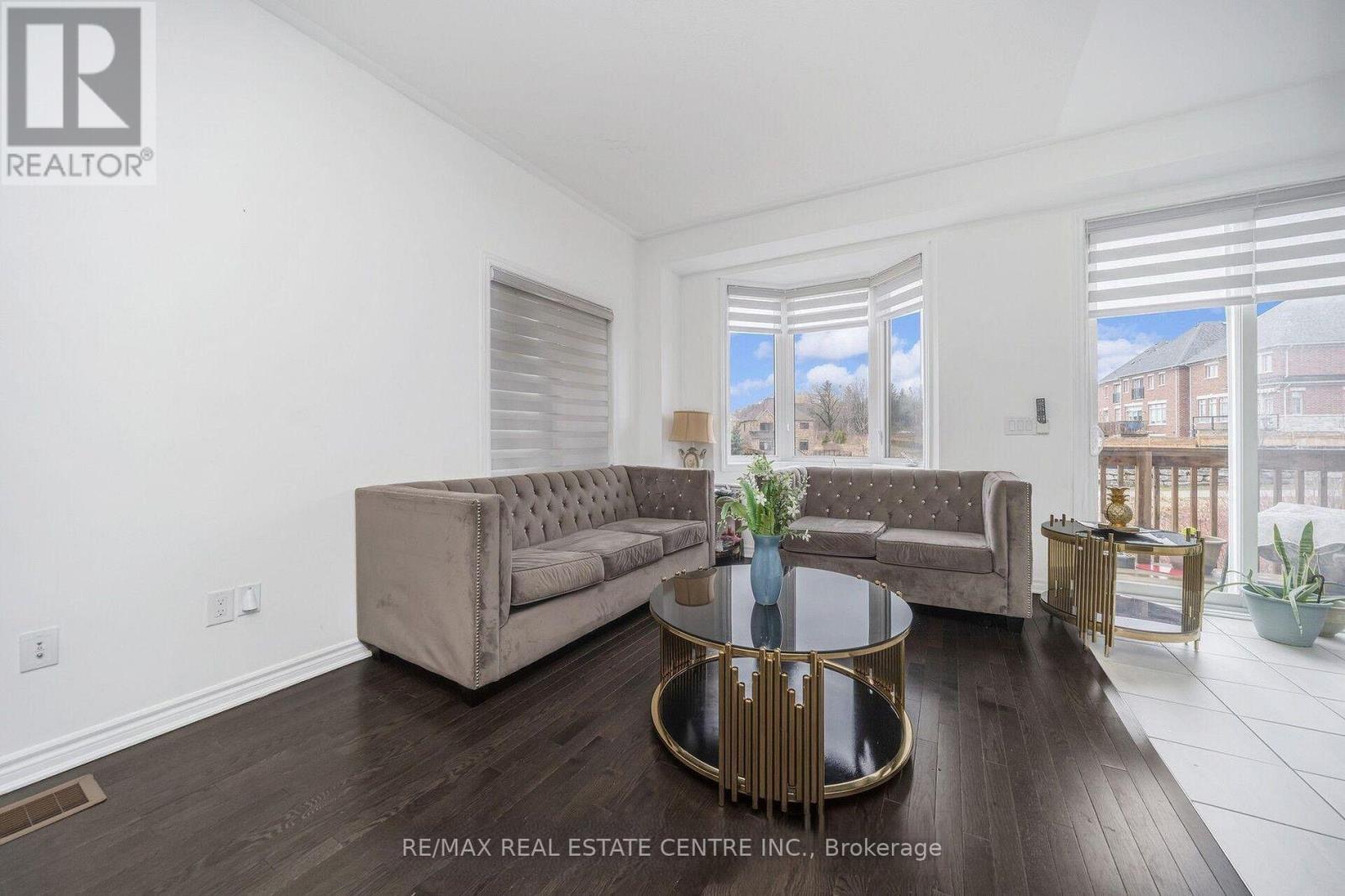 72- 50 Edinburgh Drive, Brampton, ON photo 32