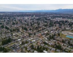 32555 Bevan Avenue, Abbotsford, BC V2T3X5 Photo 10