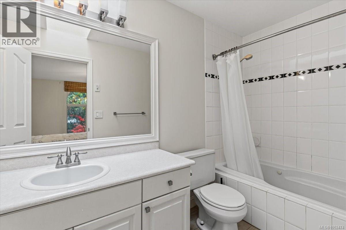 6439 Nidri Pl - 18