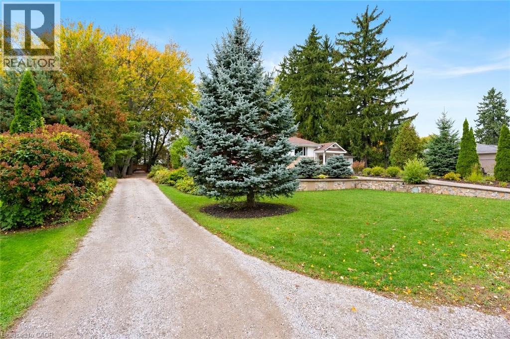 284 MAPLEDENE Drive, Ancaster — photo 4