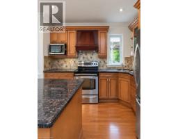 284 Mapledene Drive, Ancaster, ON L9G2K2 Photo 21