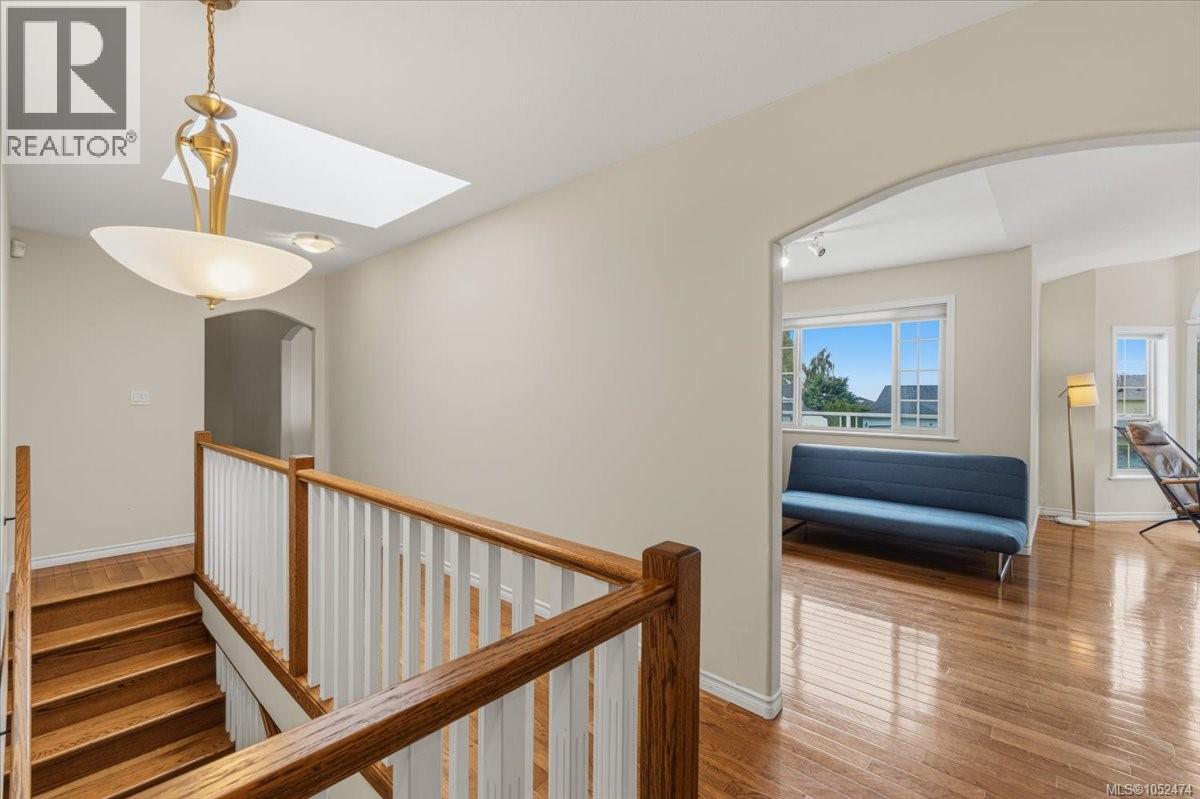 6439 Nidri Pl - 13