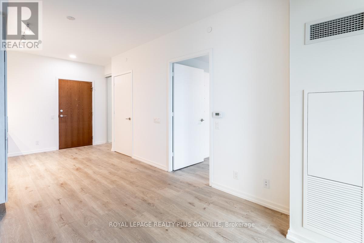 3801 - 7890 JANE STREET, Vaughan (Vaughan Corporate Centre) — photo 12