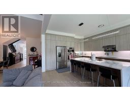 1187 Onyx Trail, Oakville, ON L6H8A6 Photo 10