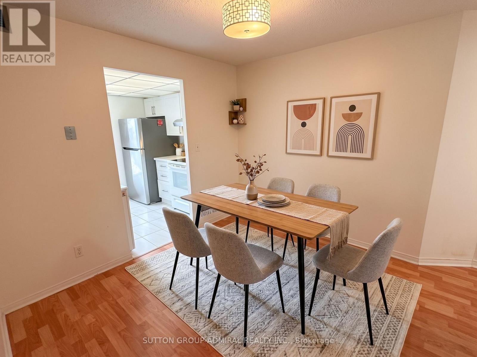 2216 - 155 HILLCREST AVENUE, Mississauga (Cooksville) — photo 2