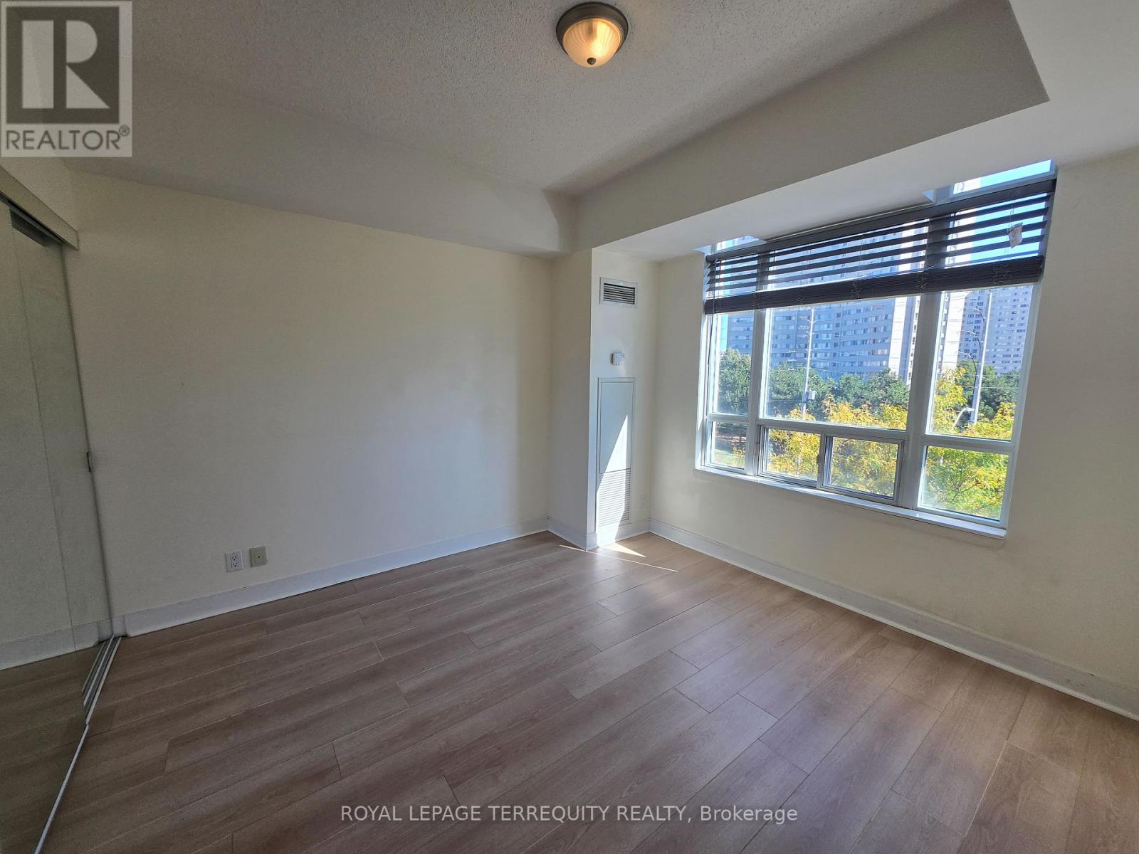 403 - 70 ABSOLUTE AVENUE, Mississauga (City Centre) — photo 12