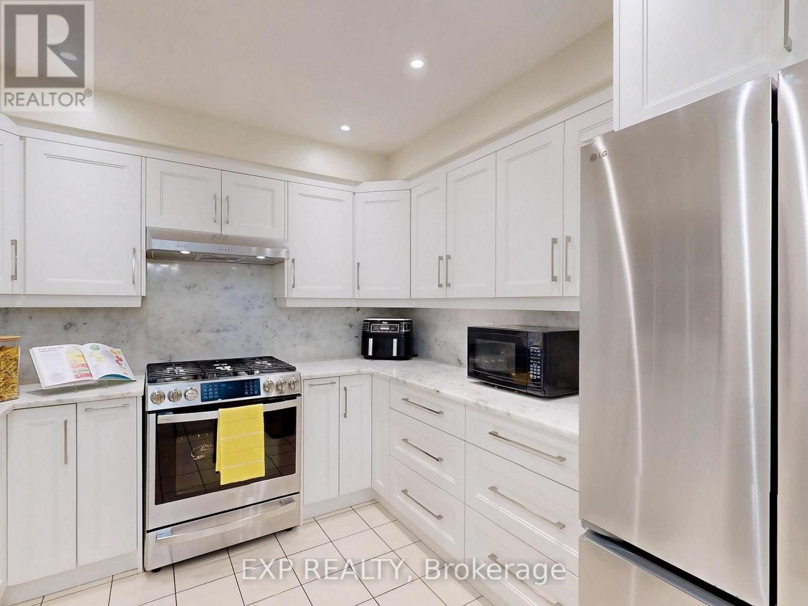 41 Bobcat Street, Brampton, ON photo 14
