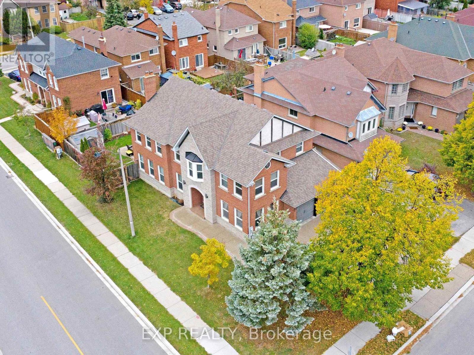 41 BOBCAT STREET - 2