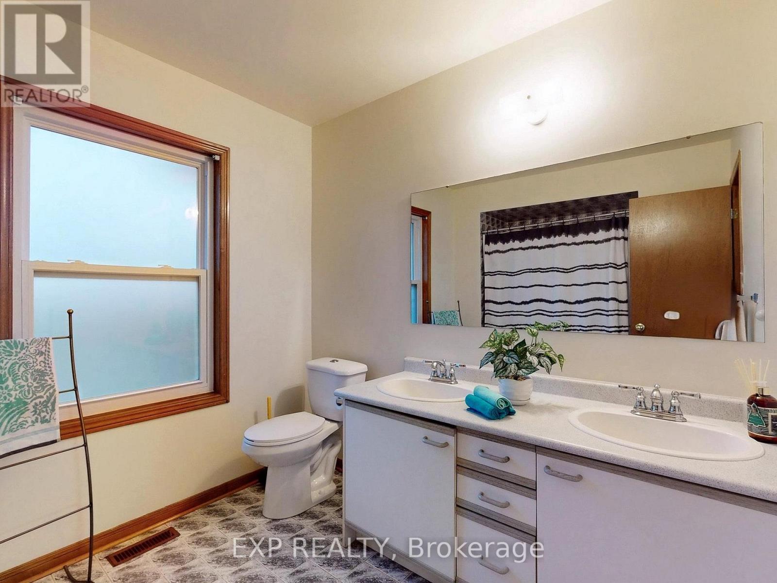 41 BOBCAT STREET - 37