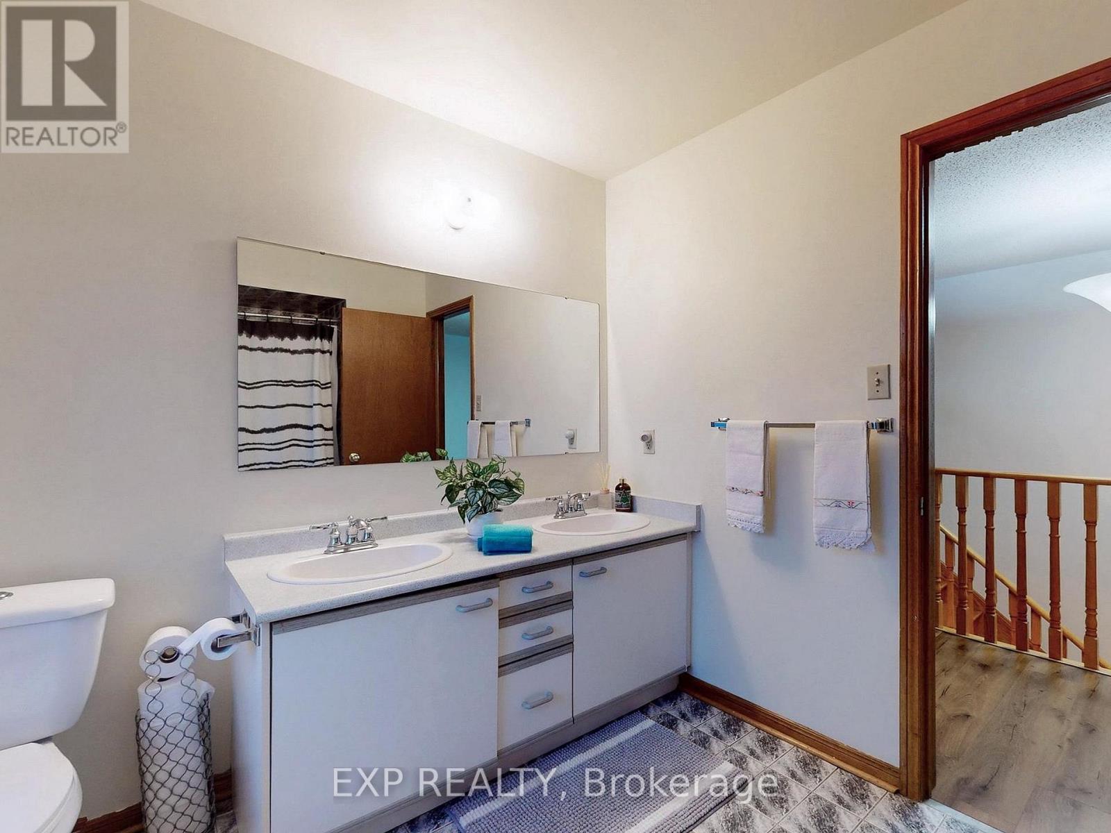 41 Bobcat Street, Brampton, ON photo 38