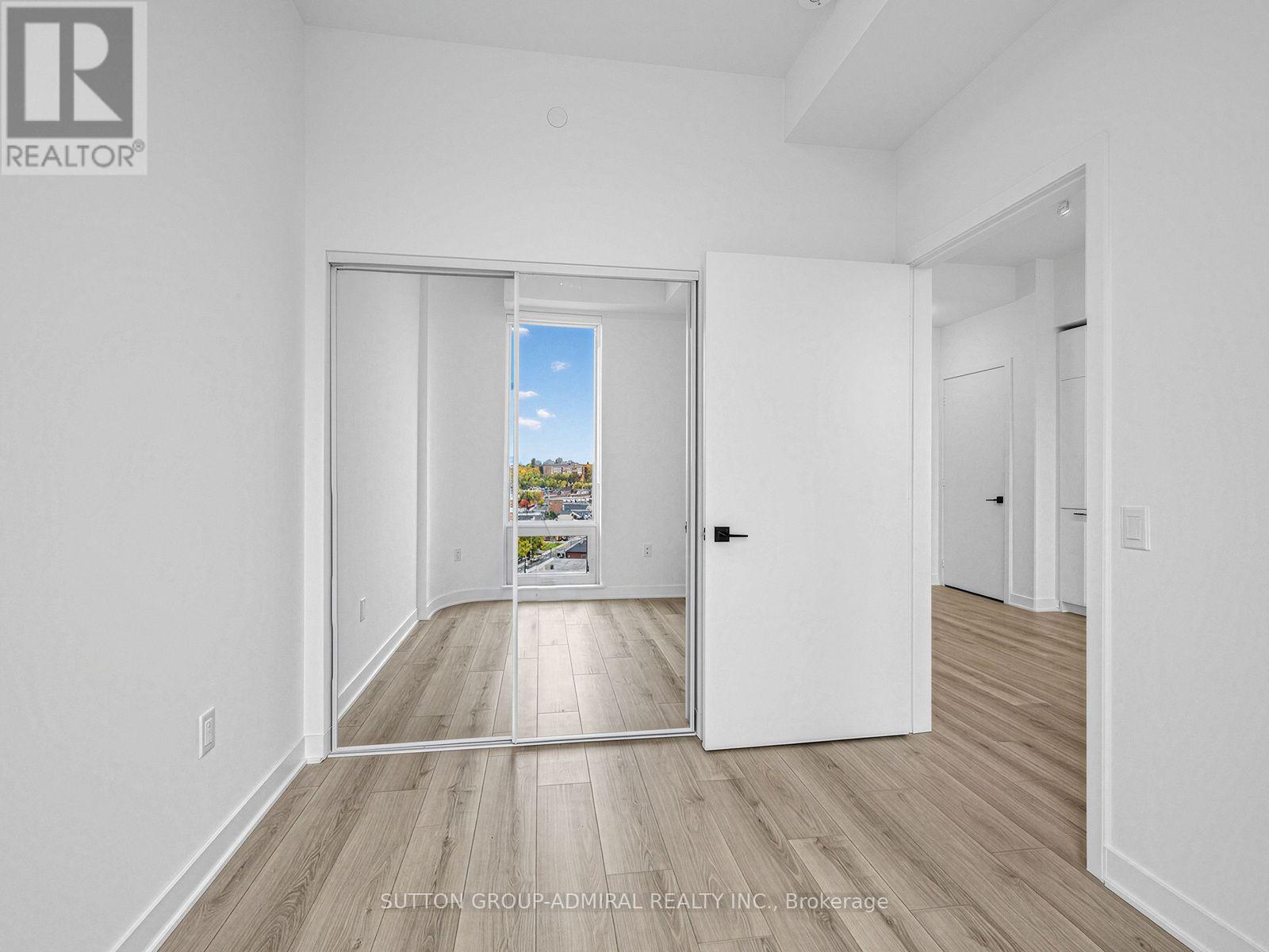 1185 Dupont Street — photo 22