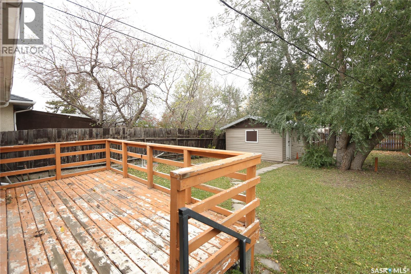 1549 Bond STREET - 23