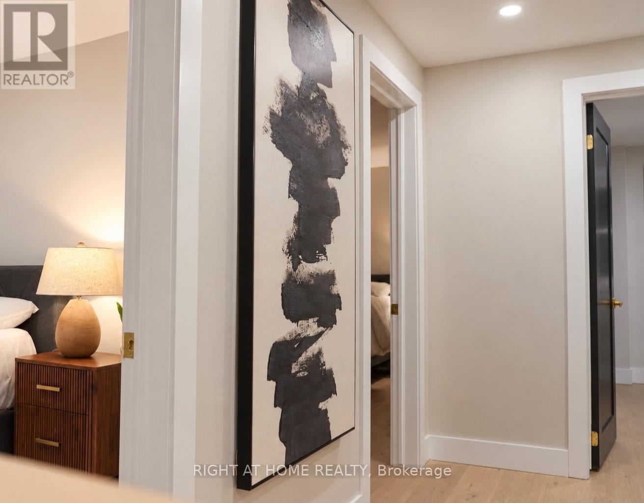 9 CRESTVIEW AVENUE - 23