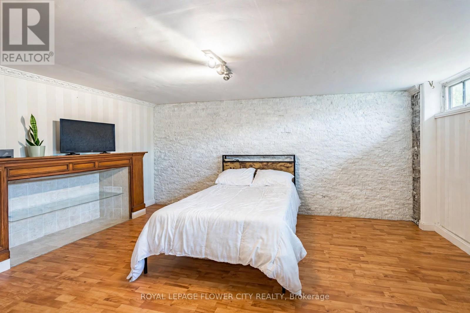 3 Clayhall Crescent, Toronto, ON photo 33